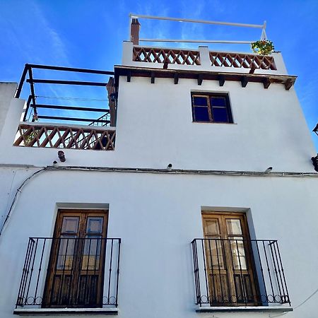 Отель Casa Alfar Con Terrazas Unicas En El Casco Antiguo Салобрения Экстерьер фото