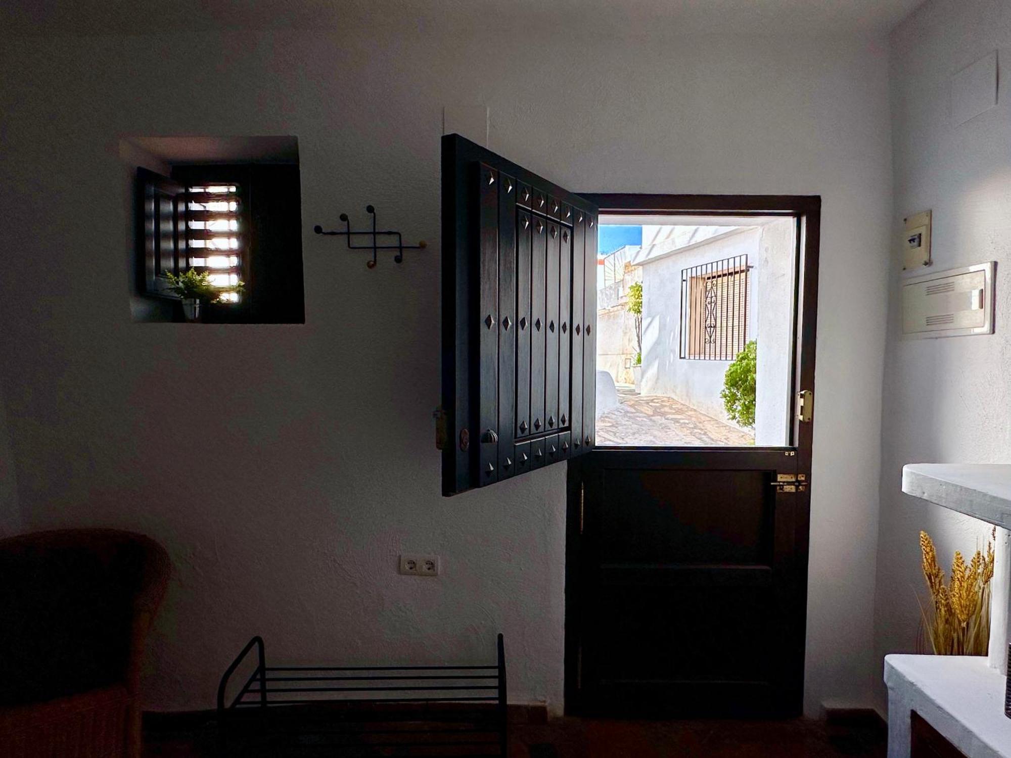 Отель Casa Alfar Con Terrazas Unicas En El Casco Antiguo Салобрения Экстерьер фото